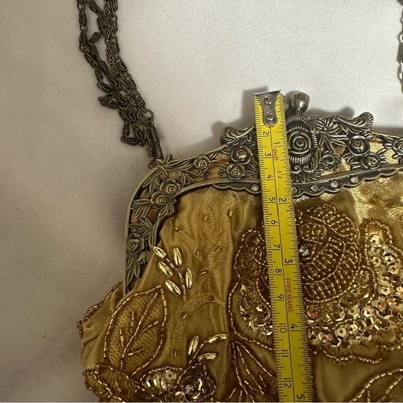 Ornate Gold Embroidered Clutch - Picture 5 of 16